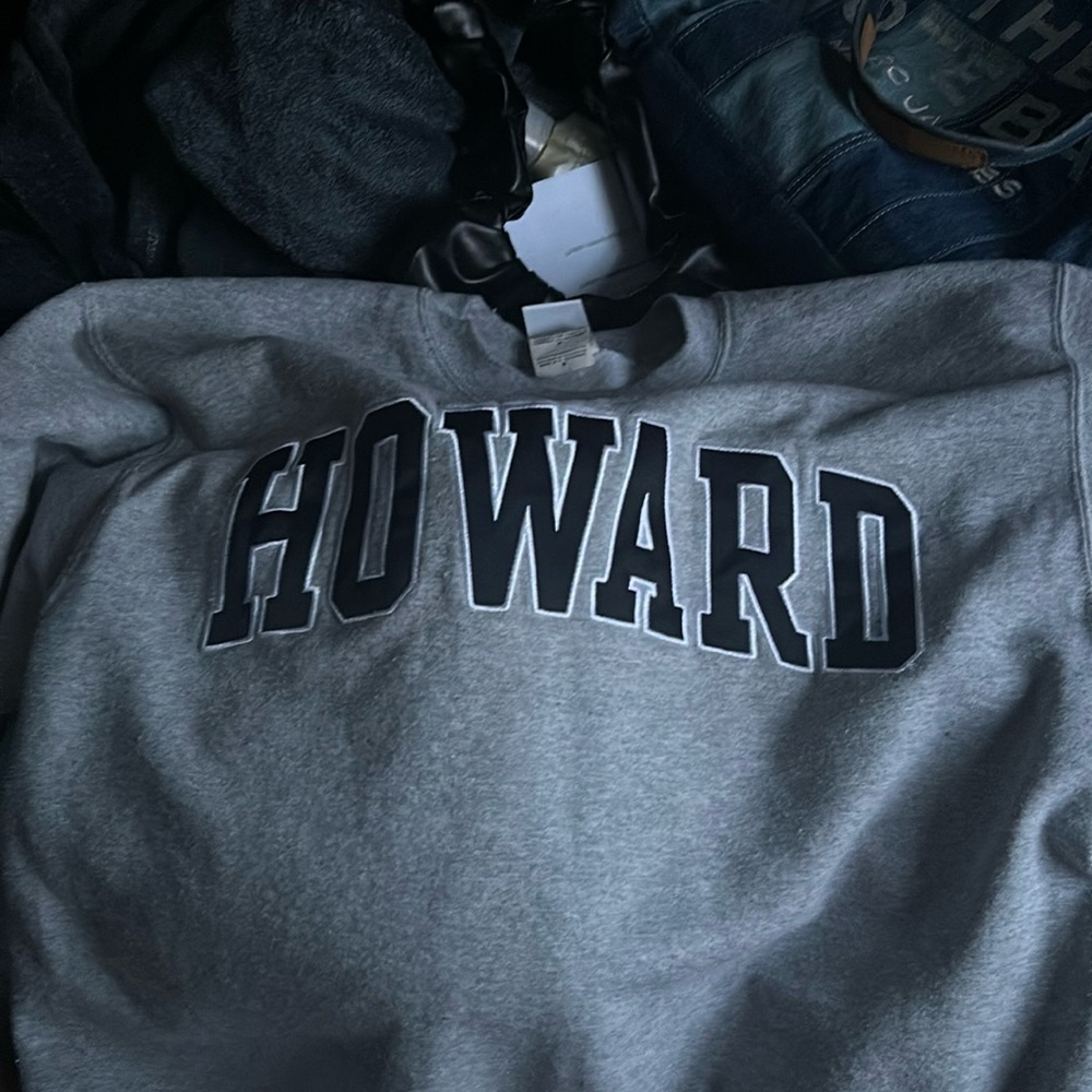 Champion sweatshirt-Howard University